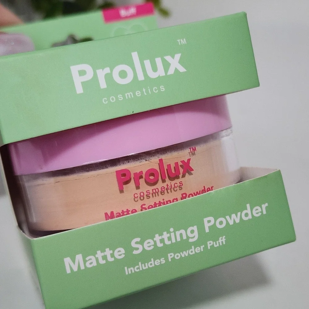 Prolux Cosmetics Matte Setting Powder Buff with Powder Puff ~ 0.35oz ~ New